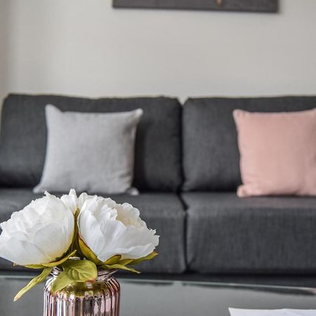 มอร์แลนด์เฮาส์, ฮอร์นเชิร์ช Apartment ลอนดอน ภายนอก รูปภาพ