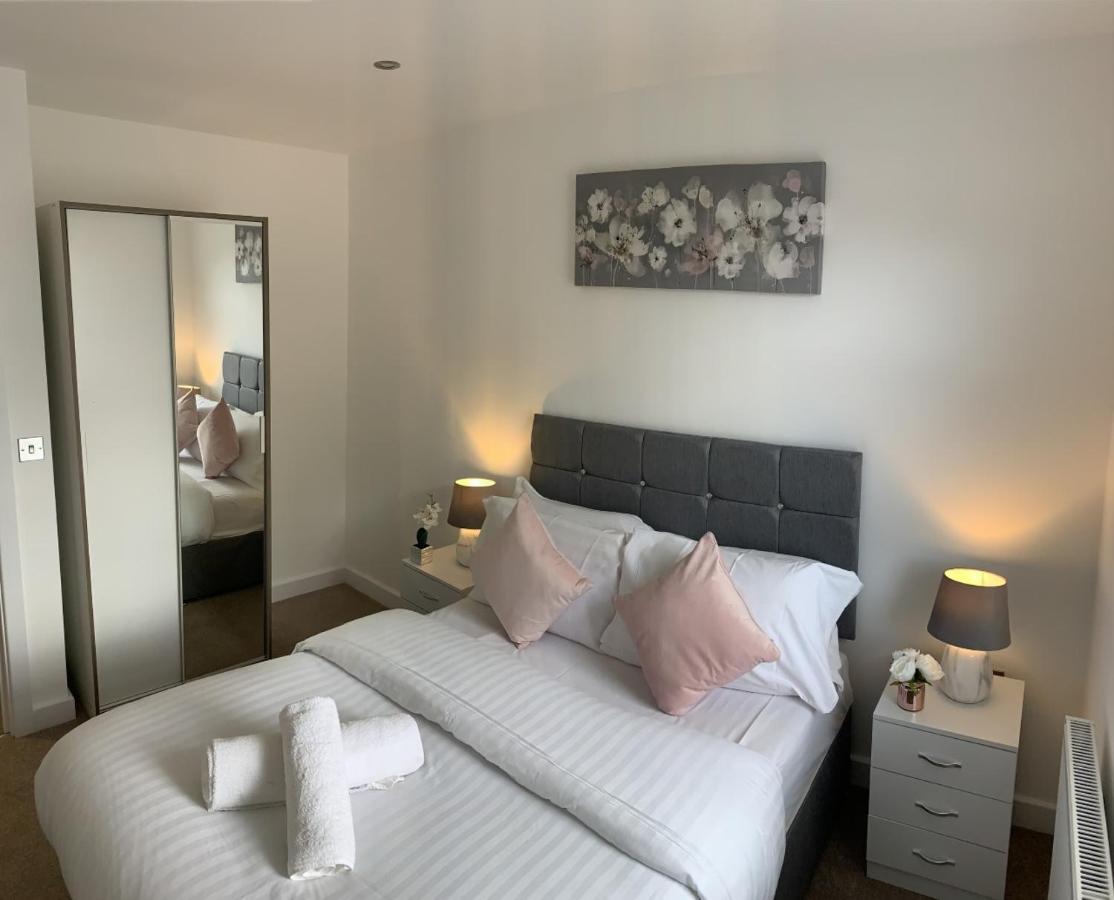 มอร์แลนด์เฮาส์, ฮอร์นเชิร์ช Apartment ลอนดอน ภายนอก รูปภาพ