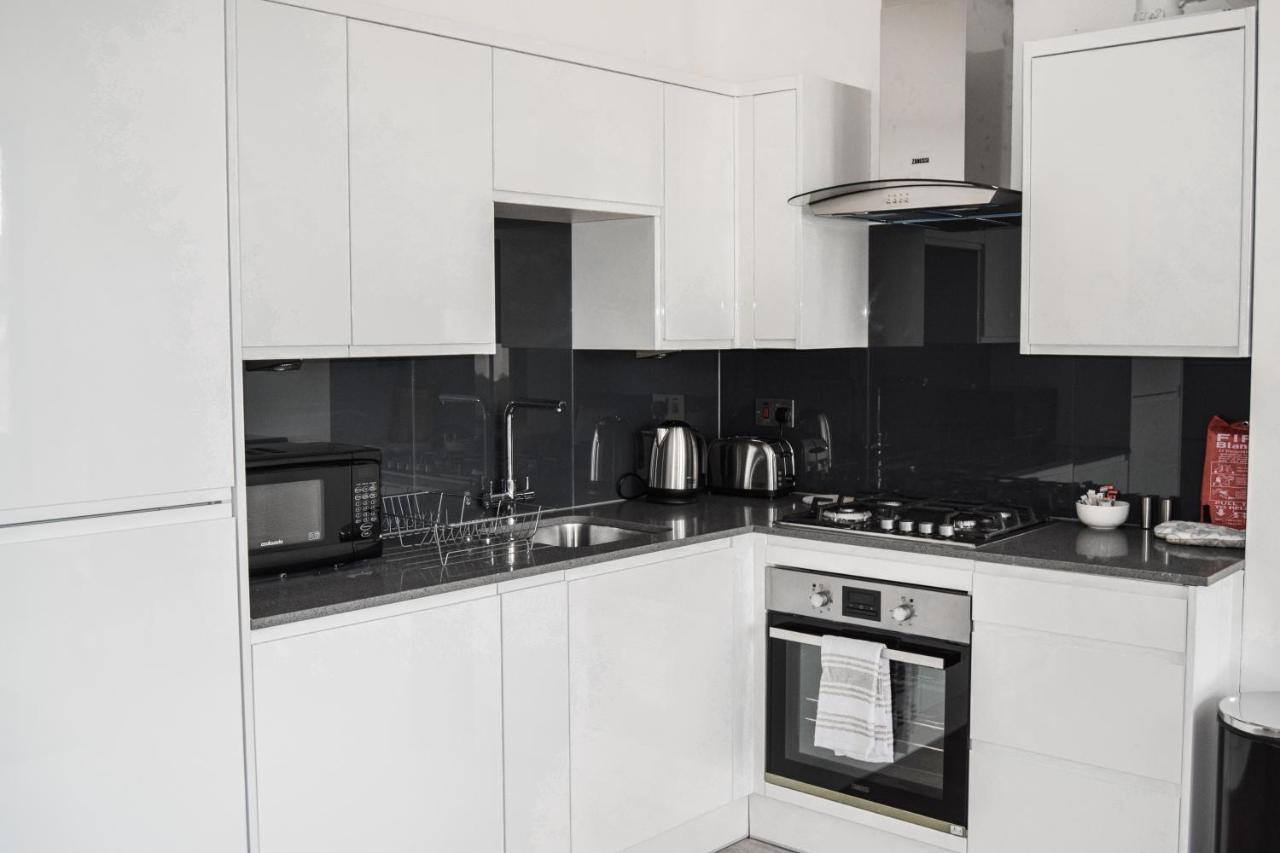 มอร์แลนด์เฮาส์, ฮอร์นเชิร์ช Apartment ลอนดอน ภายนอก รูปภาพ